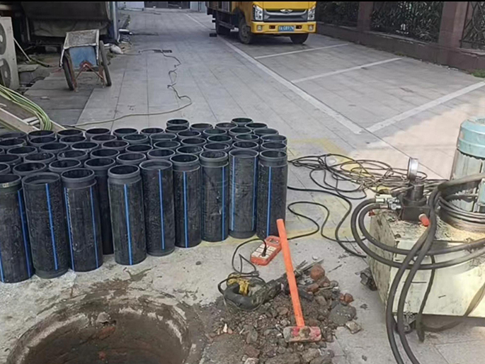 大同PE置换管厂家 DN315置换管 非开挖管短管置换